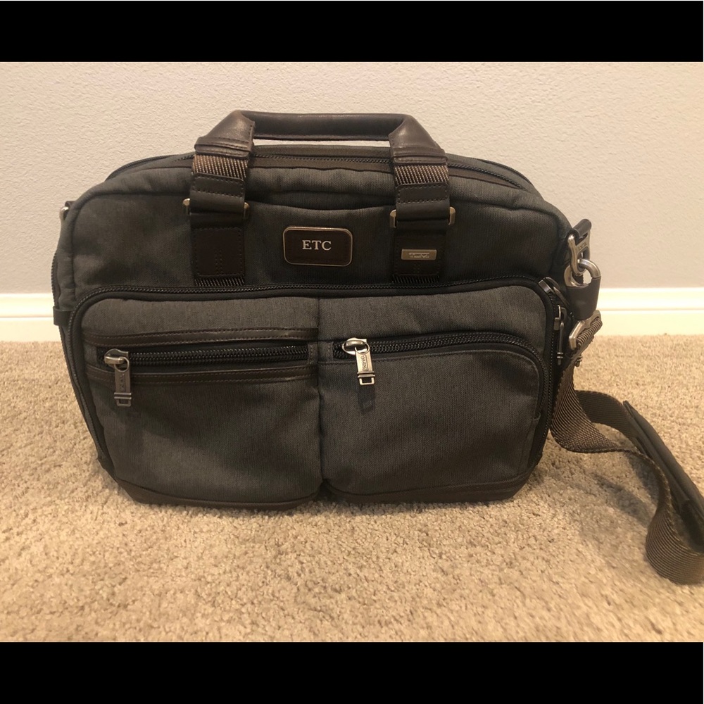 Tumi slim Andersen commuter bag anthracite